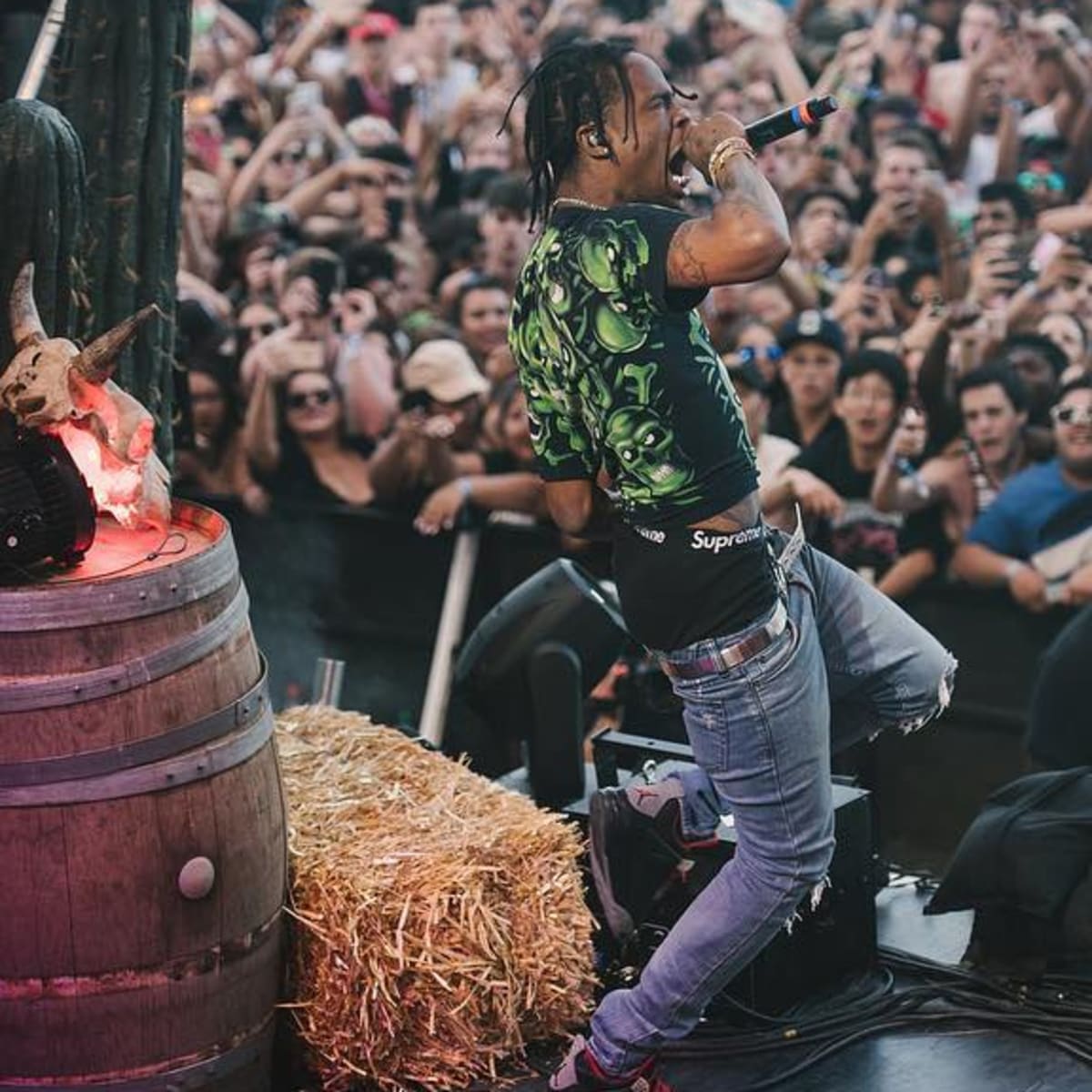 Why Does The World Love Travis Scott Djbooth