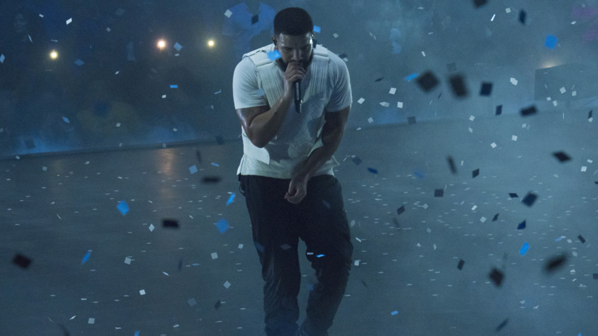 Drake "God's Plan" crossed one million digital sales marker