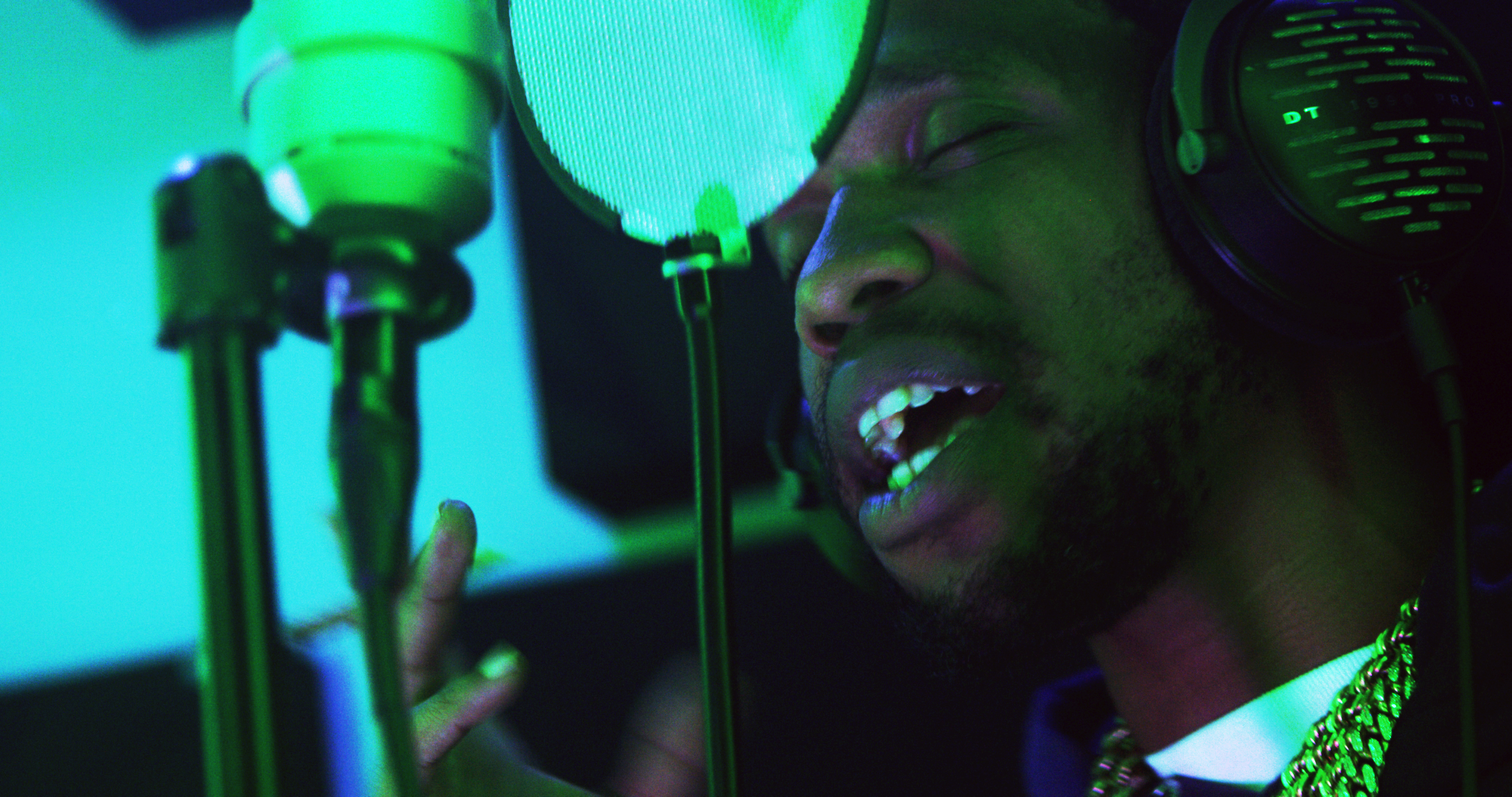 Curren$y Spits an Exclusive Freestyle for DJBooth & TIDAL’s “Bless The Booth” Series